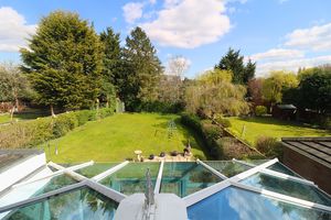 Photo 21- click for photo gallery